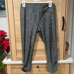 Grey Cropped Leggings